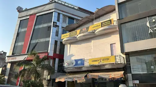 Best Commercial Property in Khajoori Khas Delhi